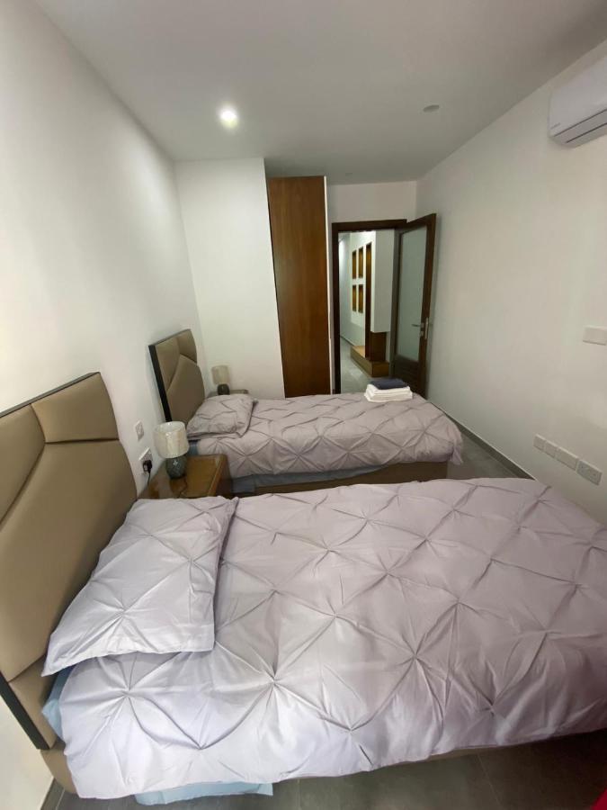 Gzira Two-Bedroom Apartment Exterior foto